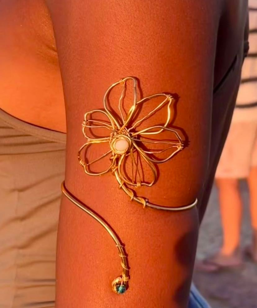 Bracelete decorado