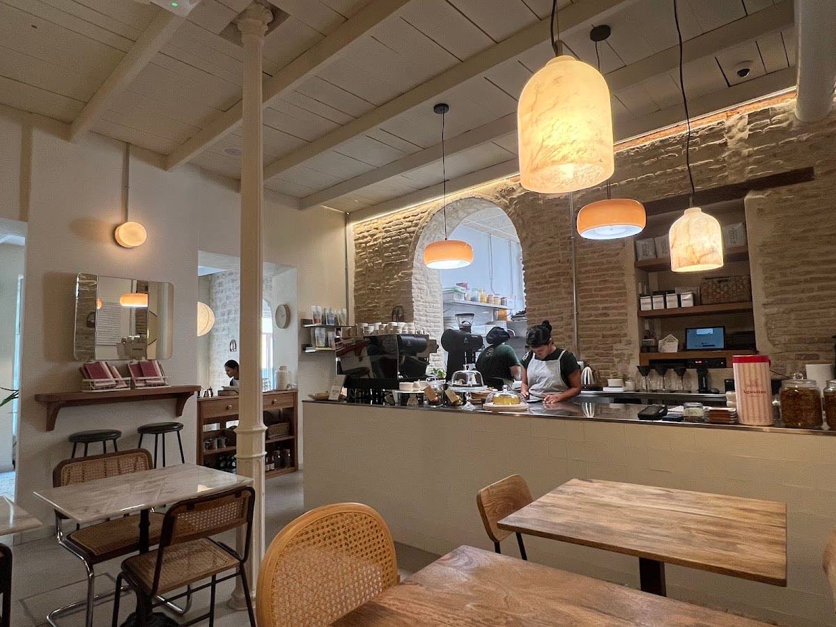 Restaurante Florinda collective