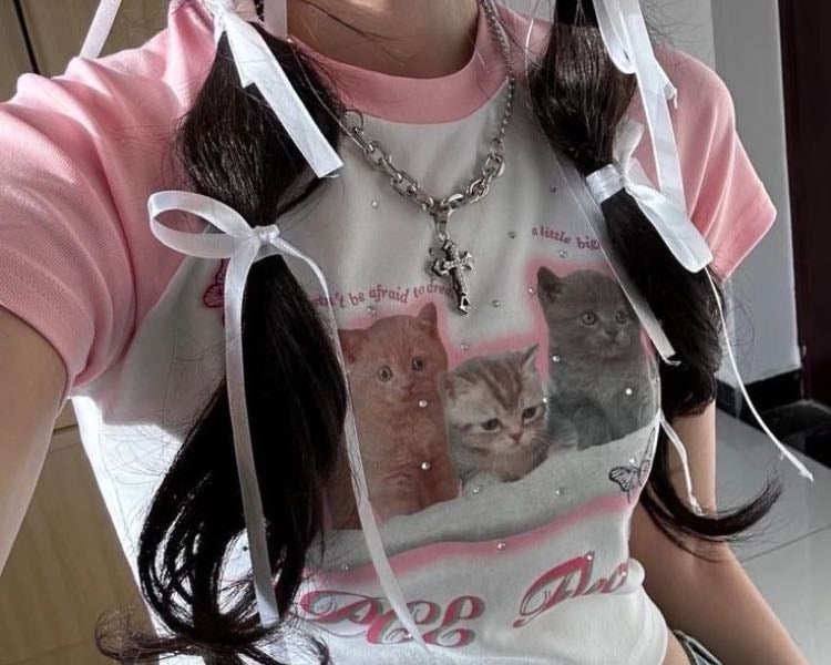 Prendas y outfits