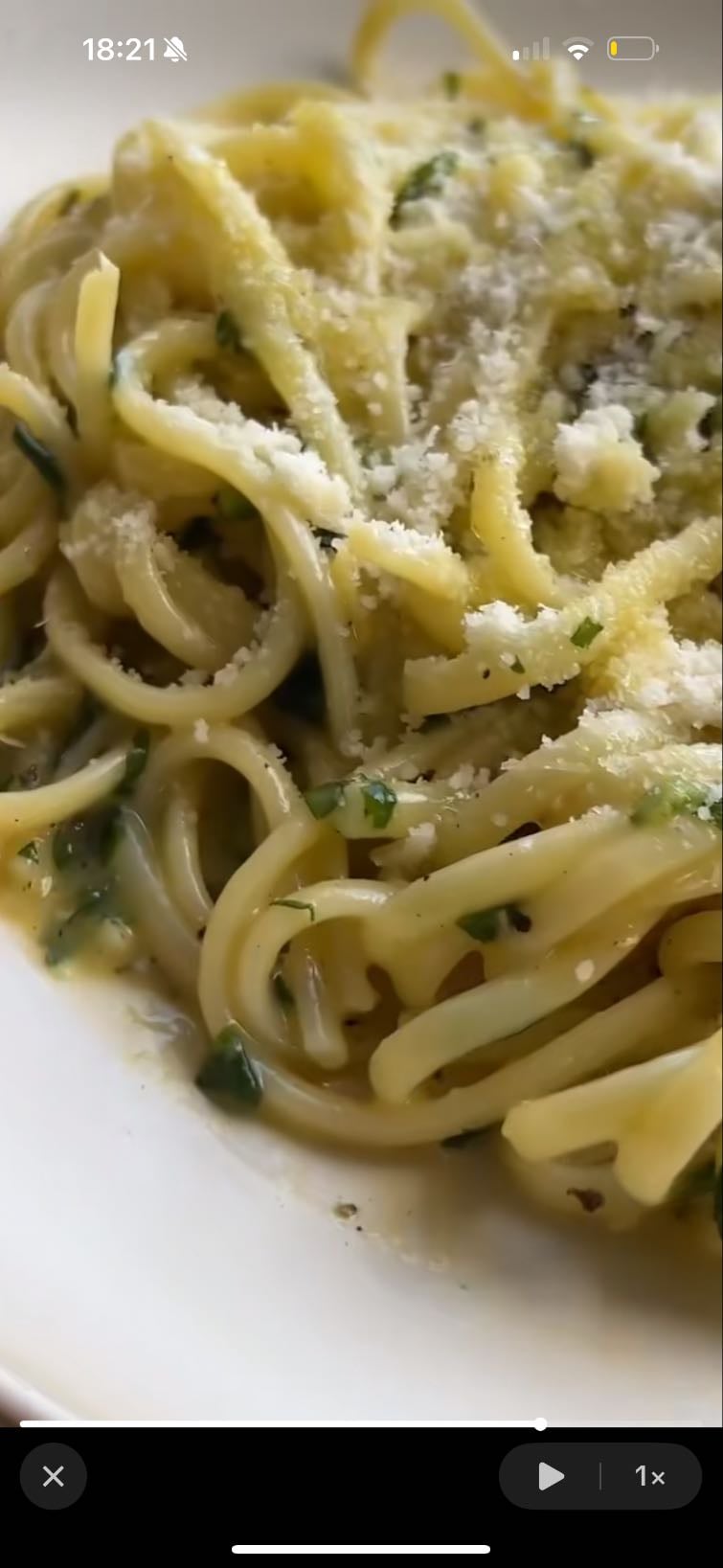 🍝pâtes à l’ail🧄
