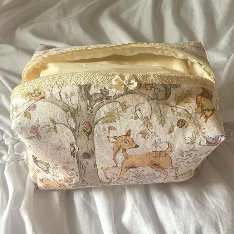 cool makeup bags
