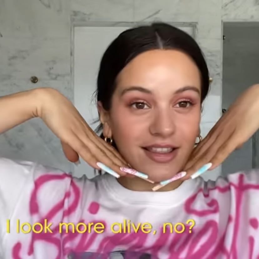 Rosalia - Rosalia’s Guide to Pink Eyeshadow and a Slicked-Back Ponytail