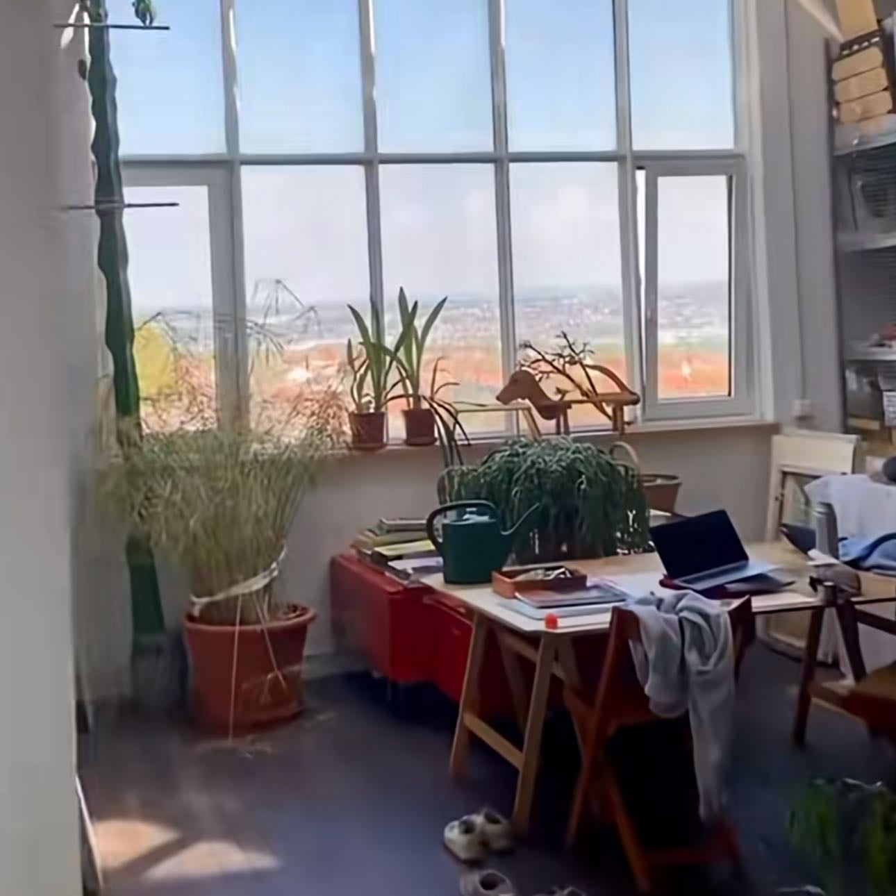 Drawing studio