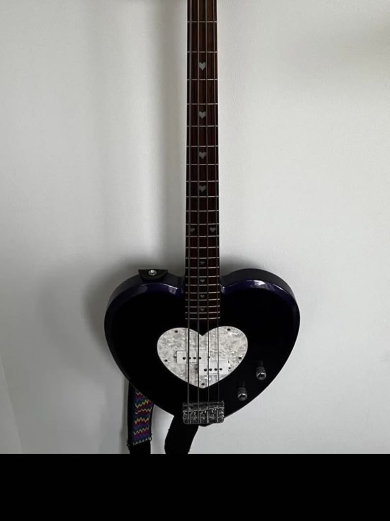 Daisy rock bass - So hard to find </3