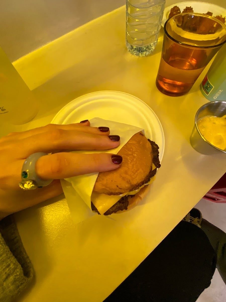 Pacifico Smash Burger