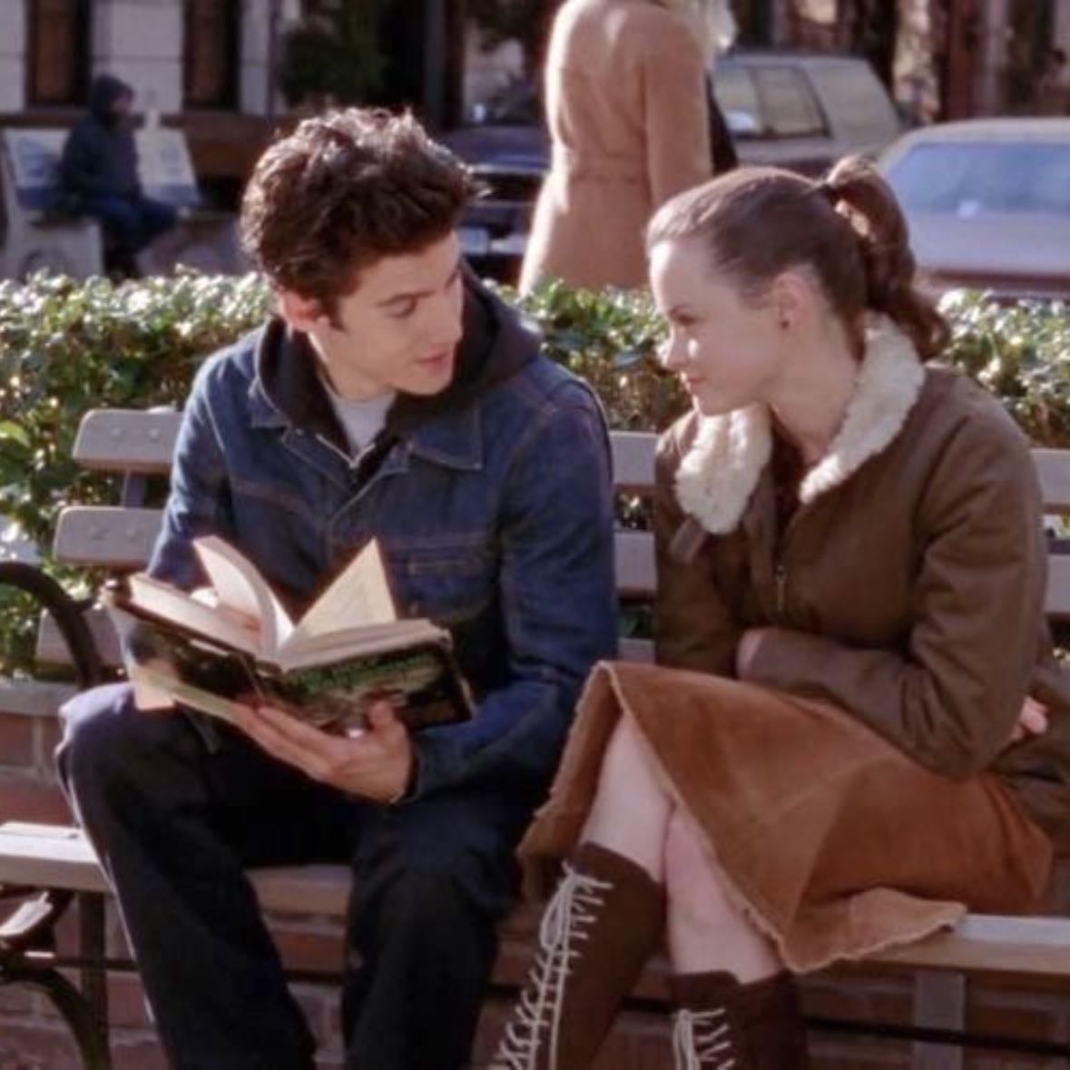 gilmore girls. - Amy Sherman-Palladino · 2000