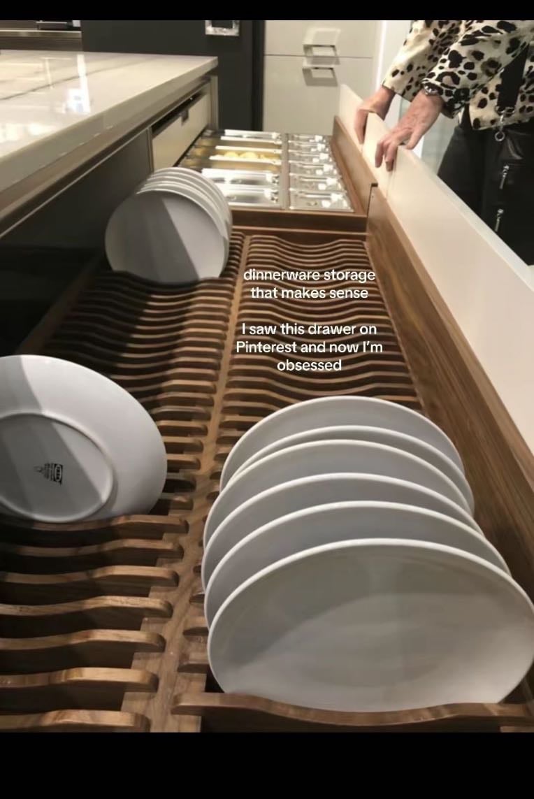 Plate drawer like this