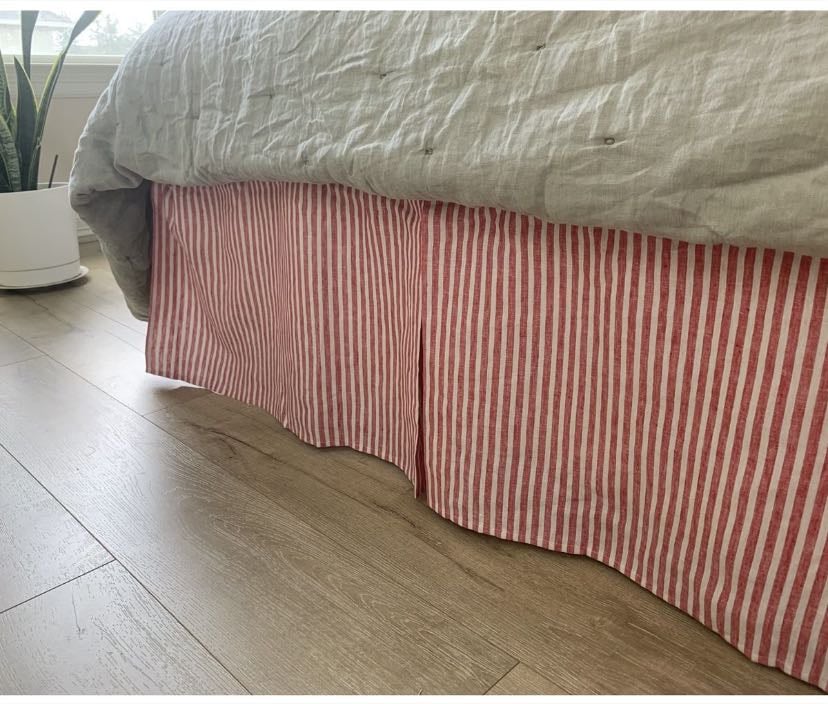 Bed skirt?