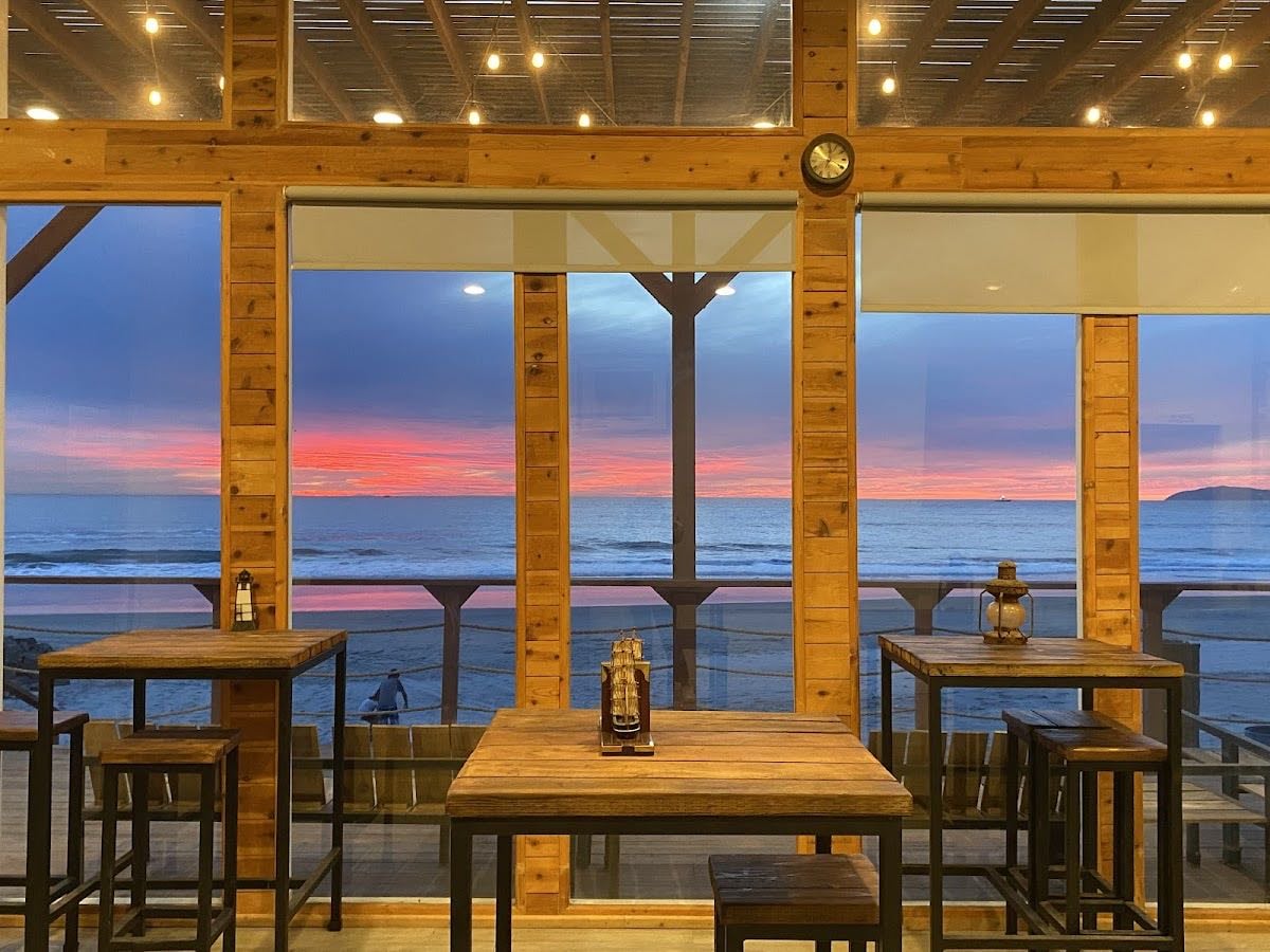 Beach House Café