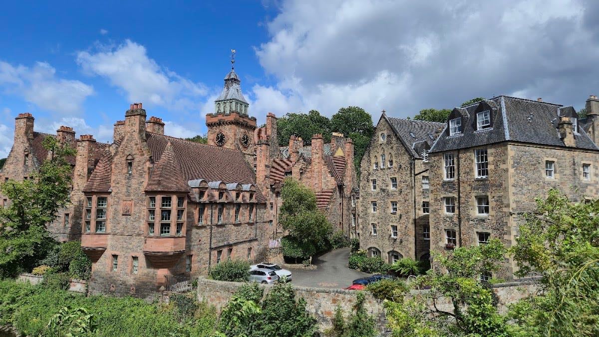 Dean Village River View Airbnb