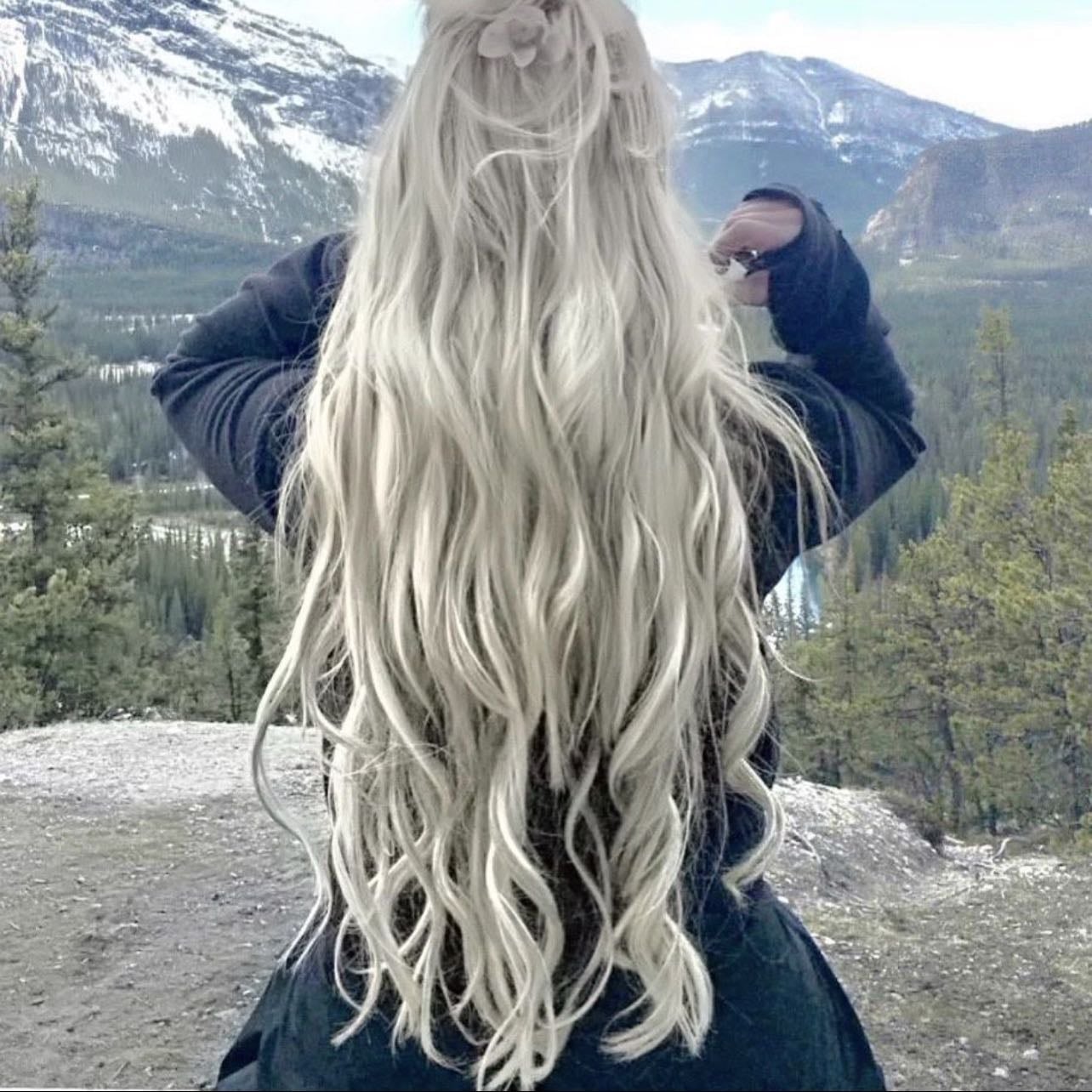 hair - long ivory hair up to her mid-thigh, a bit tangled and messy.