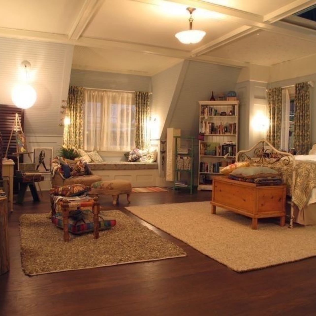 π€π―οΈ - I love how large this bedroom is. Very spacious and perfect π€