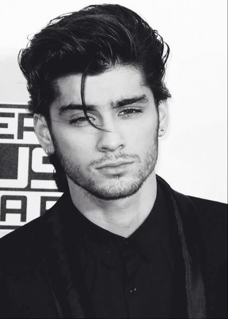 Ugh he’s so fine 😩