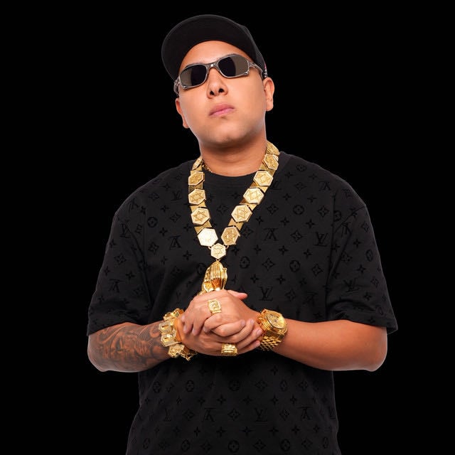 Dj Guuga - Artist