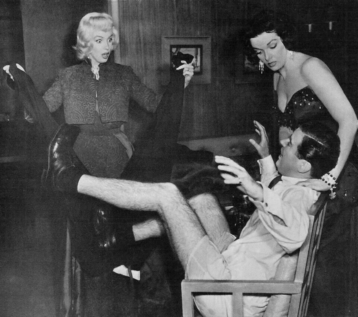 gentlemen prefer blondes - howard hawks - 1953