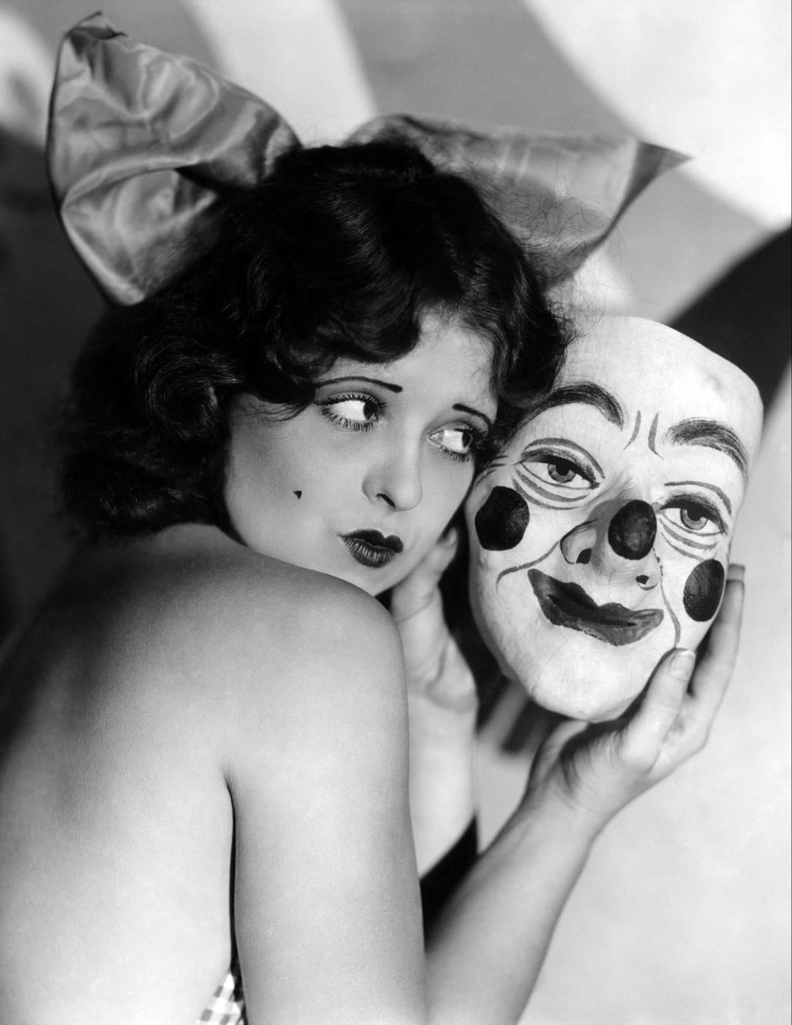 it - clarence g. badger - 1927