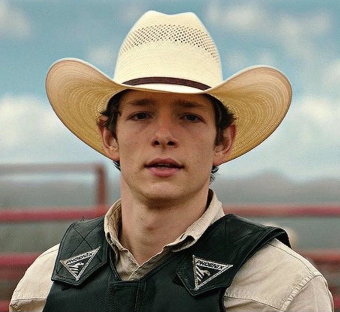 Mike Faist