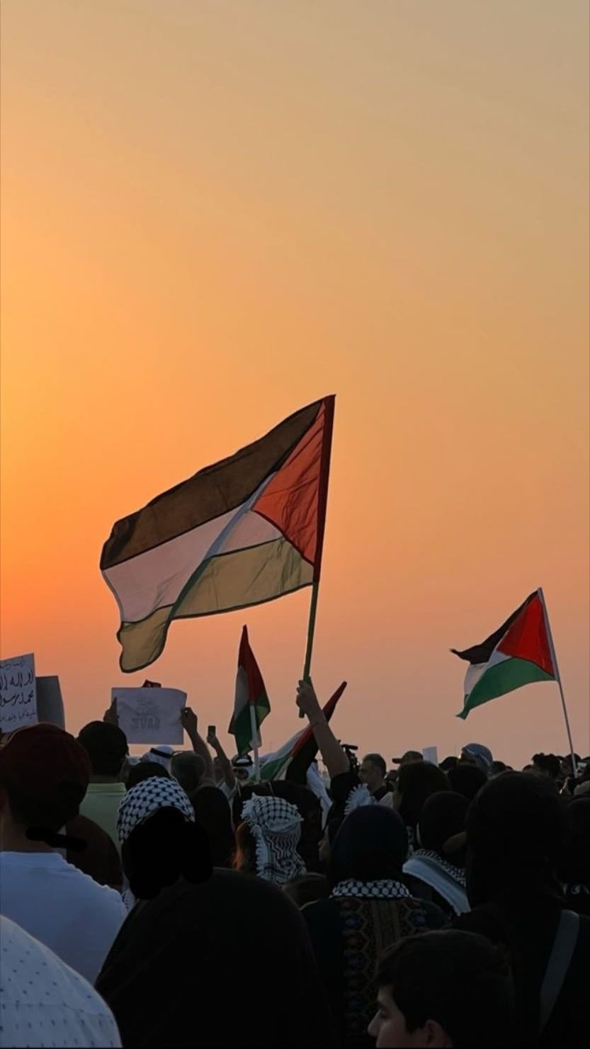 Humanitarian Aid & Donations - Donate to reputable charities that provide medical aid, food, and relief in Gaza and the West Bank.
Contribute to grassroots initiatives that go directly to Palestinian families.
Fundraise in your school, workplace, or community.