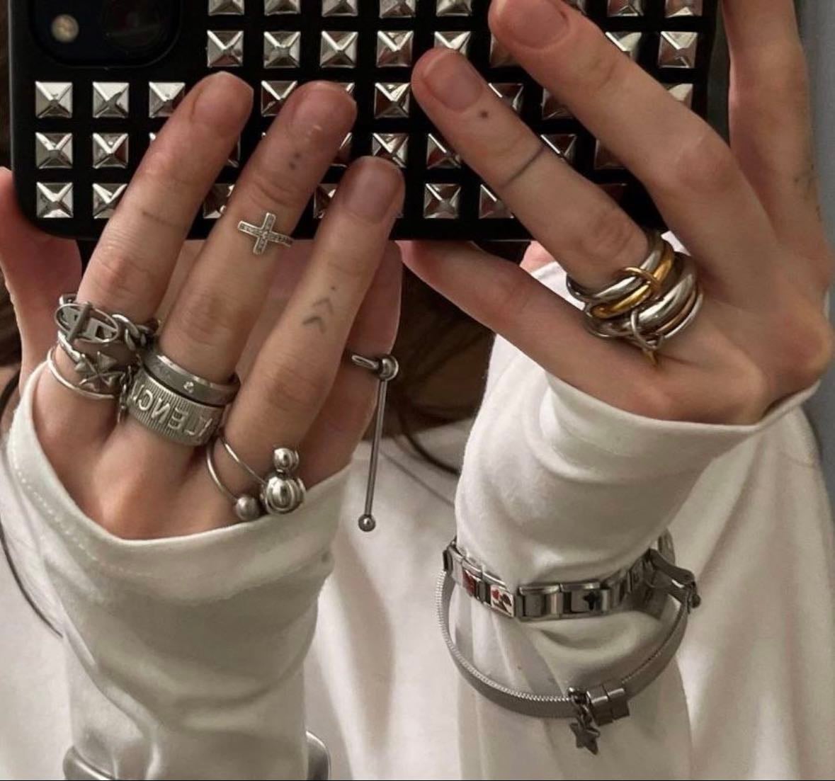 cool girl accessories