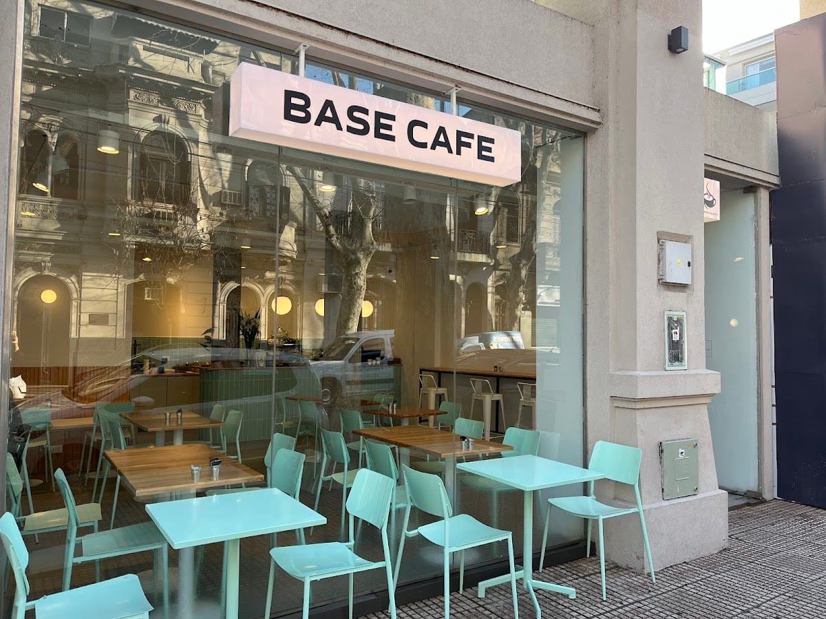 Base Café
