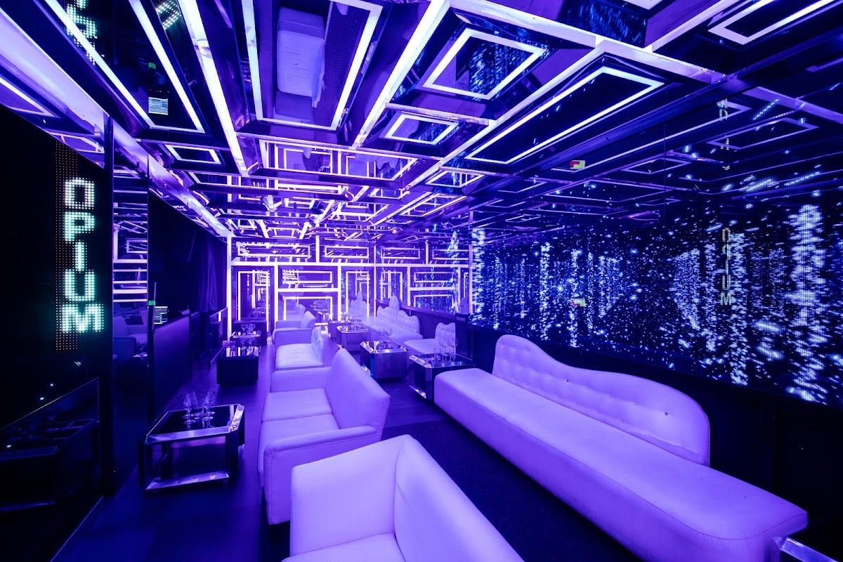 OPIUM CLUB