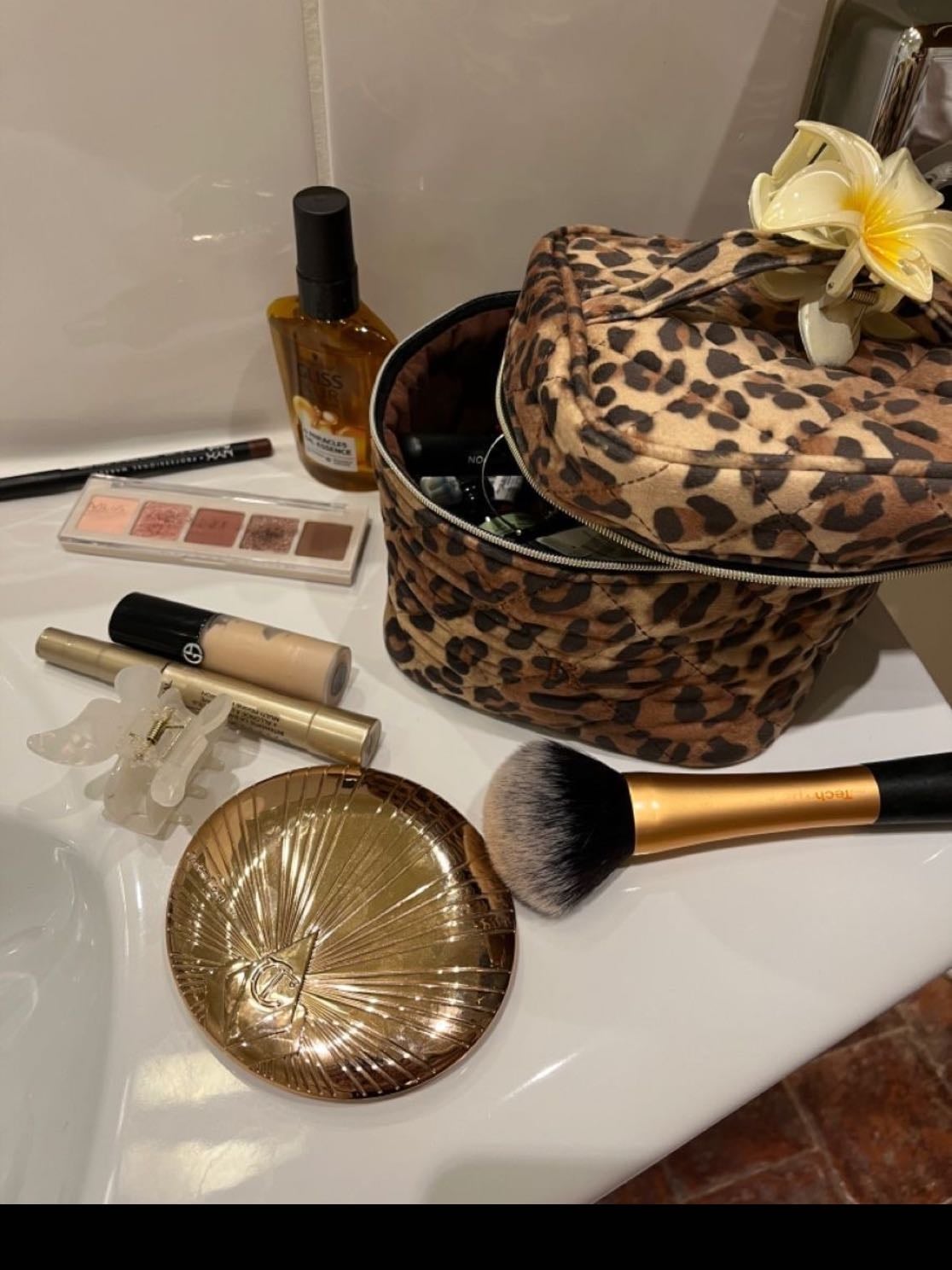 bronzer