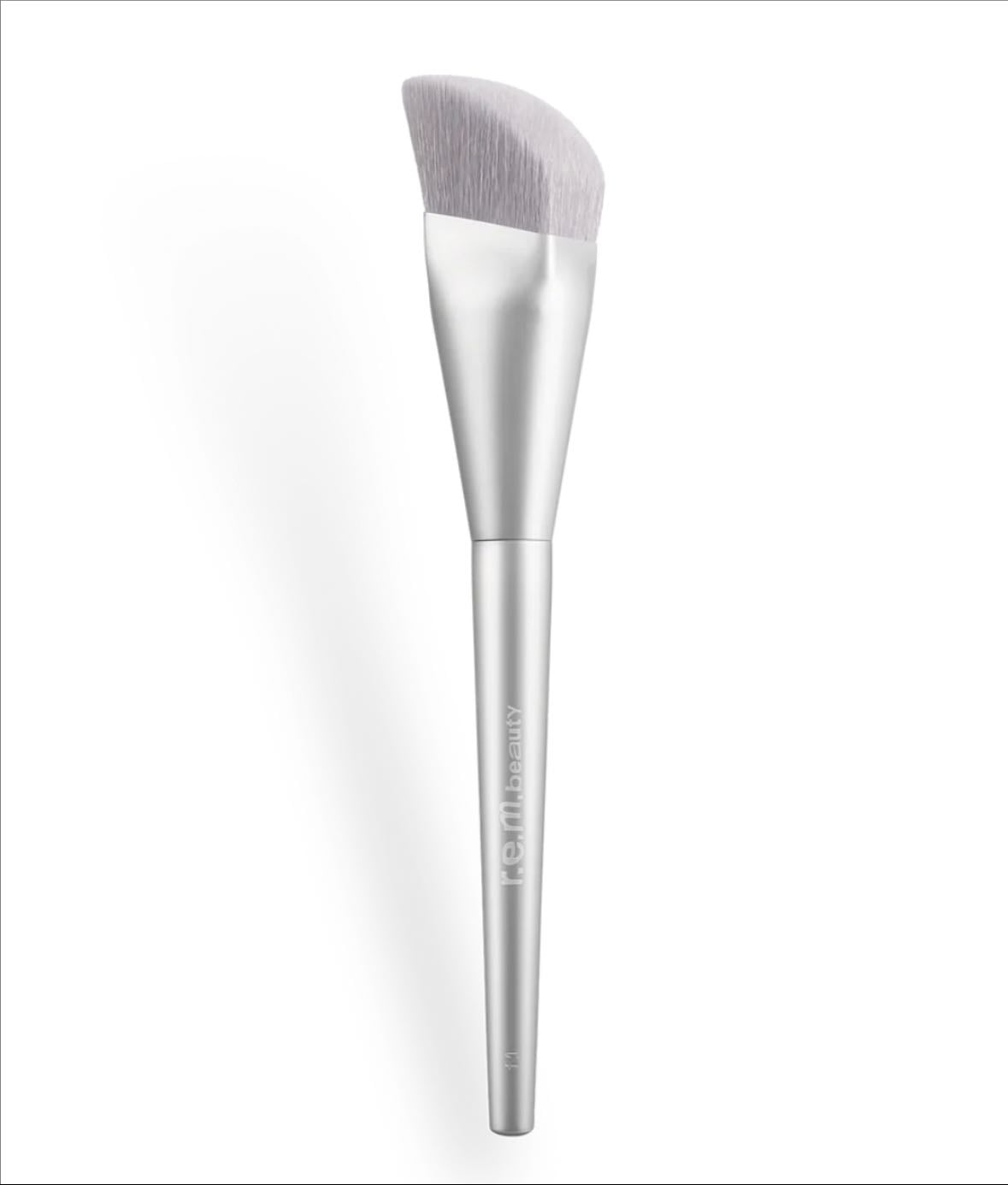 Foundation brush