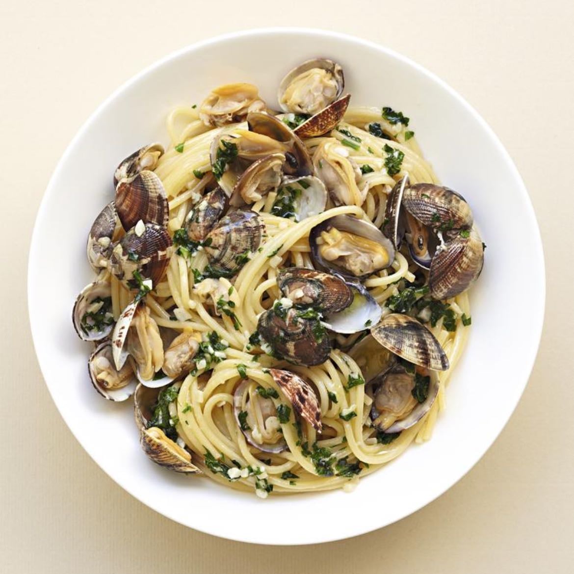 spaghettis aux palourdes et à l’ail