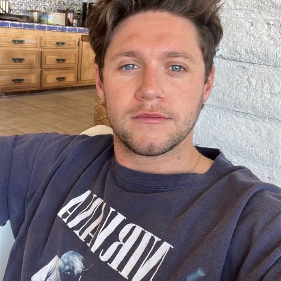 NIALLER - sorry but him in this photo the eyes๐
