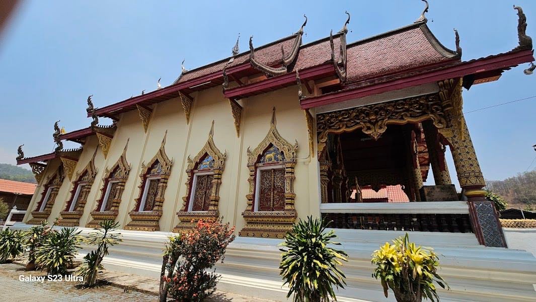 Wat Mae Nachon