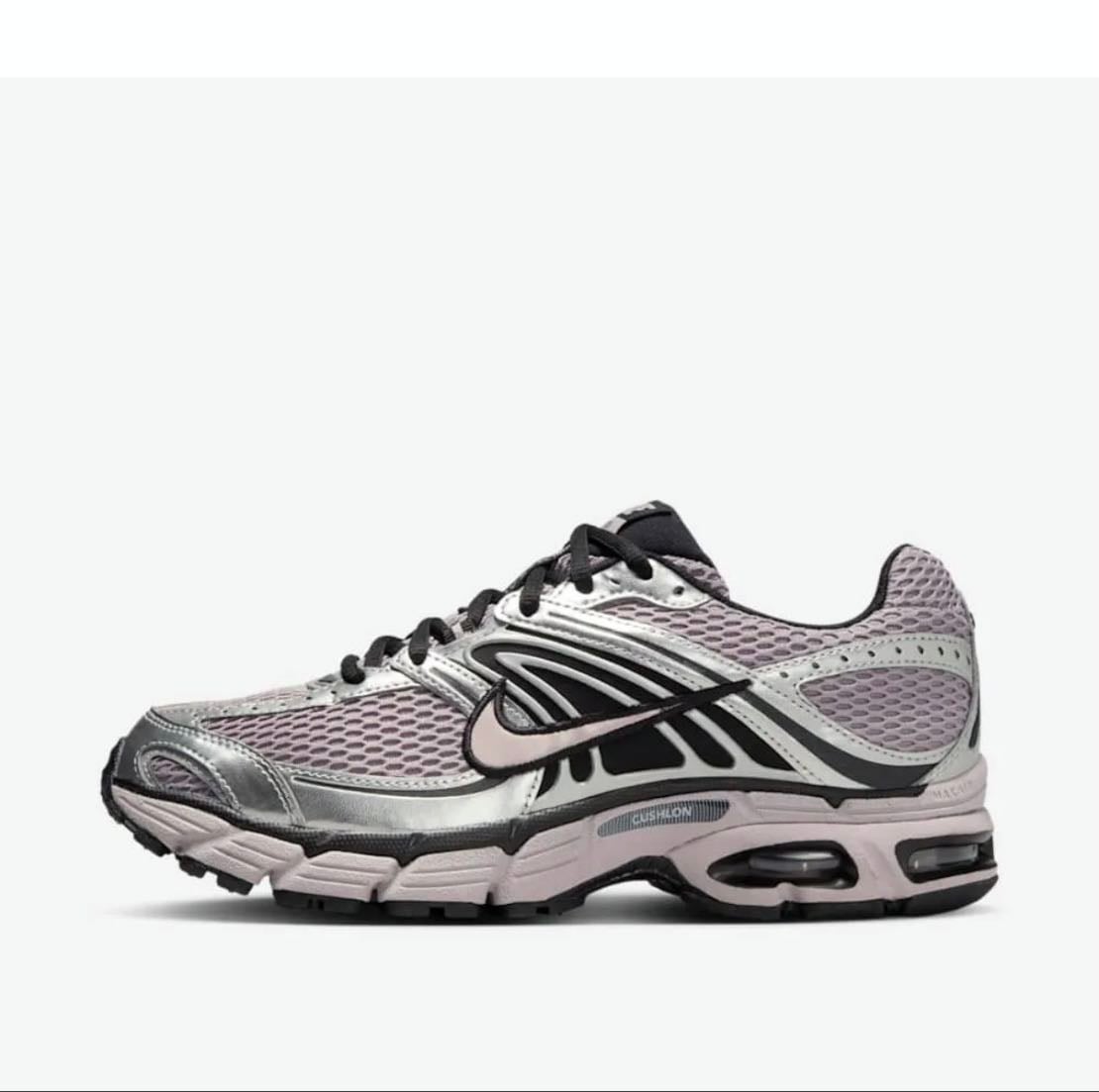 Nike air max moto 2k