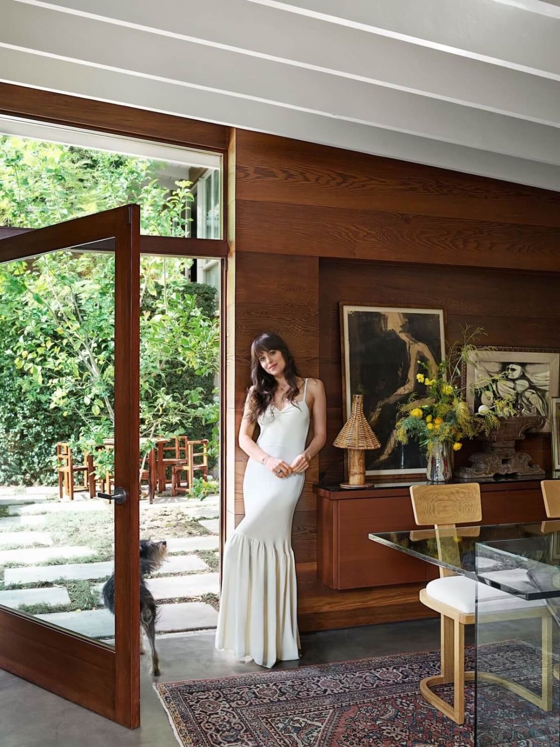 dakota johnson’s hollywood home - I absolutely love the midcentury modern style, so this was instantly in my favourites. adore how the inside and the outside are in touch. I also love me a green kitchen!