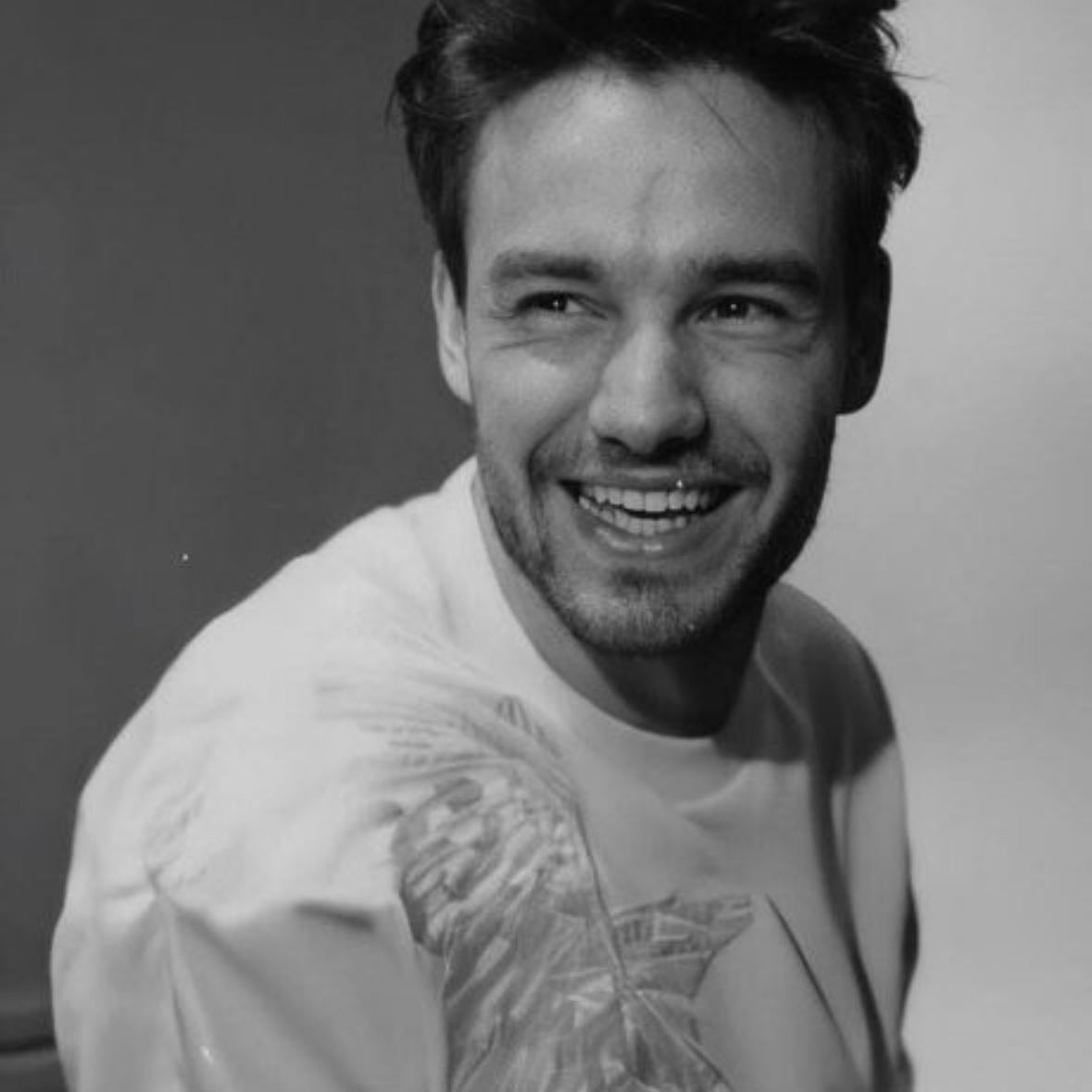 🕊️🕊️🕊️ - liam payne was an important part of one direction and our childhoods. it is really heartbreaking that he is gone and october 16 will be a day we all remember forever. i never thought i would have to mourn the loss of a one direction member this soon. i pray for his family and the rest of the people close to him. i can’t even imagine how harry, louis, niall and zayn are feeling right now. liam will forever remain in our hearts. fly high payno 🕊️🕊️🕊️