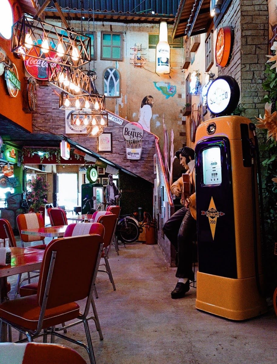 Trattoria Al Dente, Hollywood