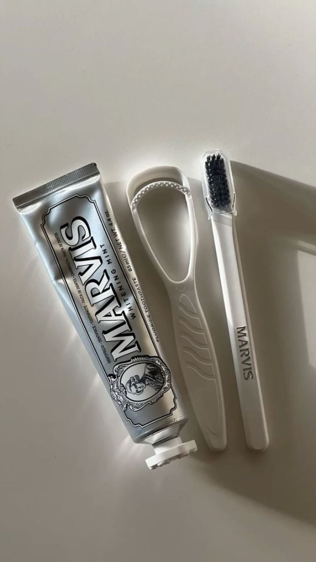 Cepillo de dientes - Esta marca me encanta. Como fuera de casa entre diario. Son imprescindibles