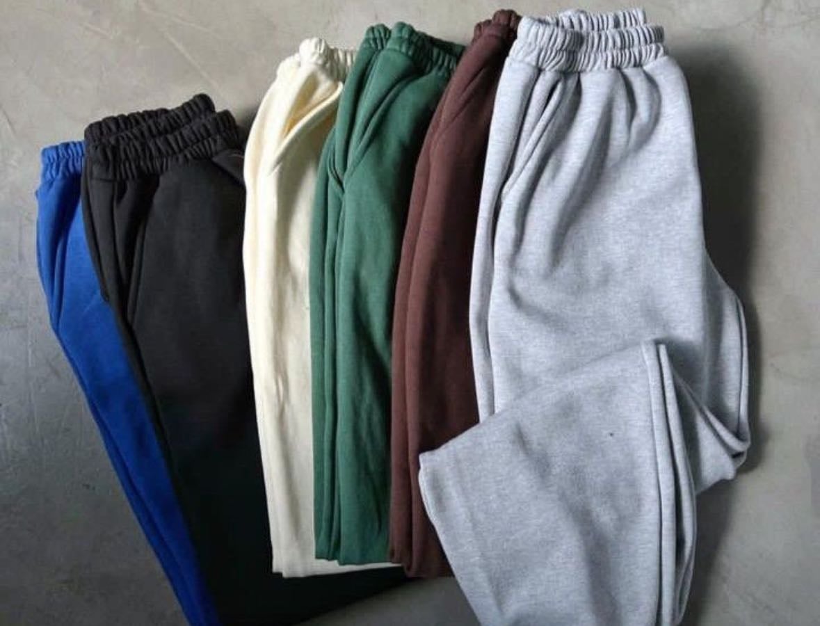 Sweatpantssss - Products hypelist by Daniela Minaya