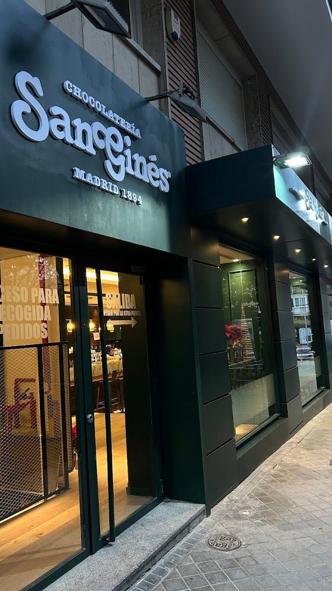 Chocolatería San Ginés