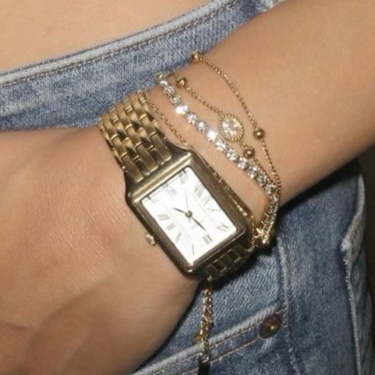 wearing gold/silver watches