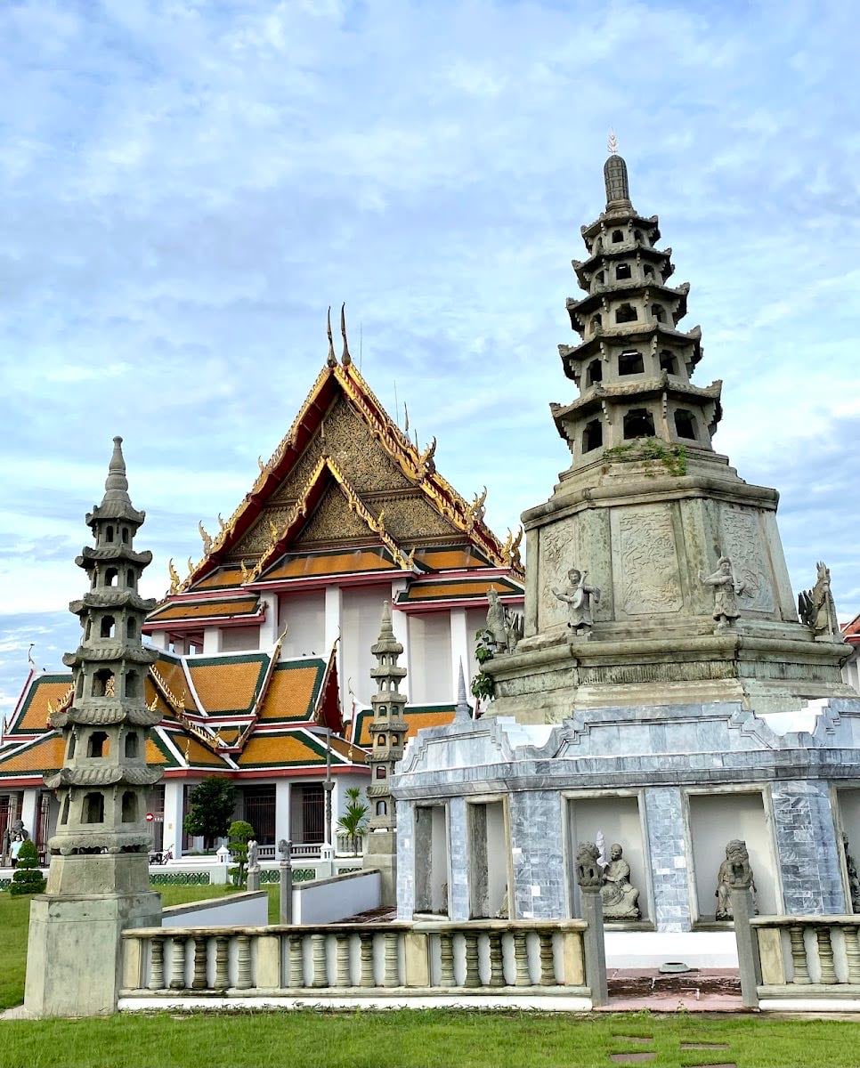 Wat Kalayanamit Woramahawihan