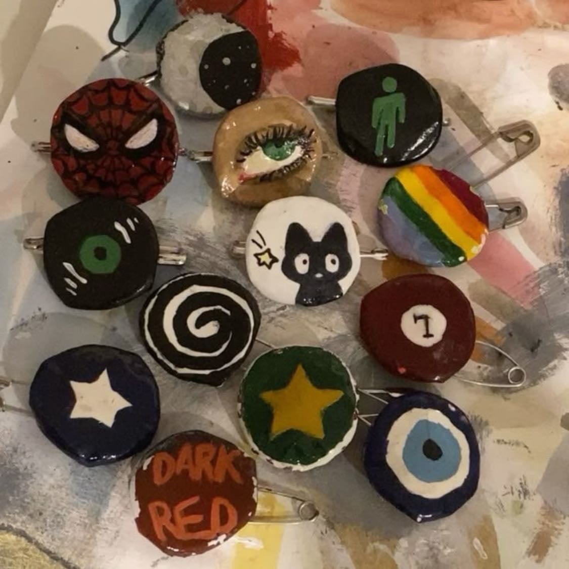 Pin maker