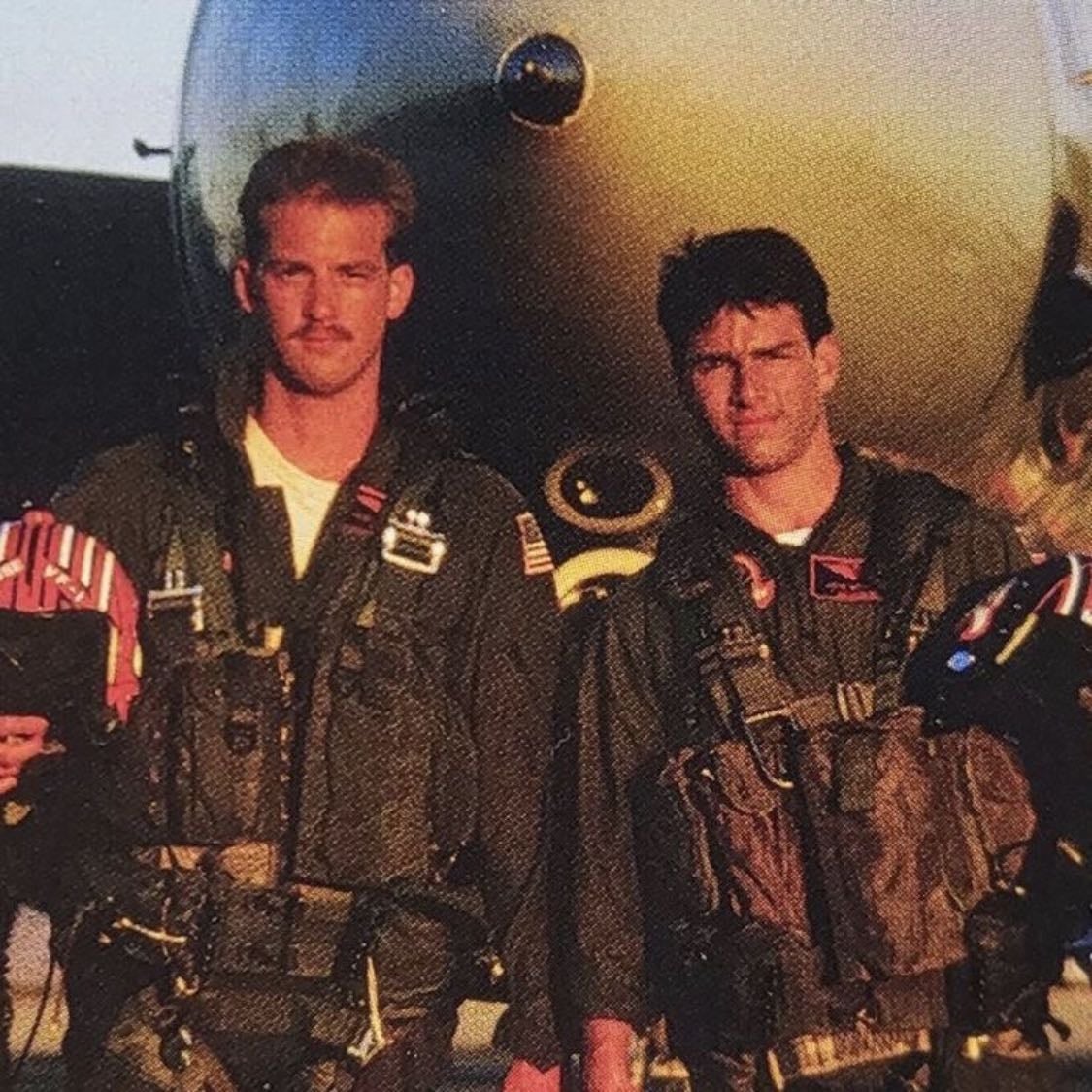 - Top Gun - Tony Scott · 1986