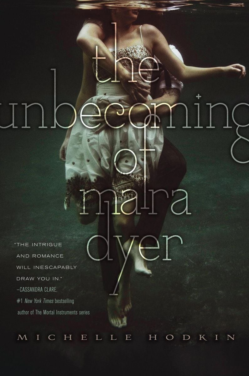 “The Unbecoming of Mara Dyer” auf Englisch kaufen - Thalia Startseite