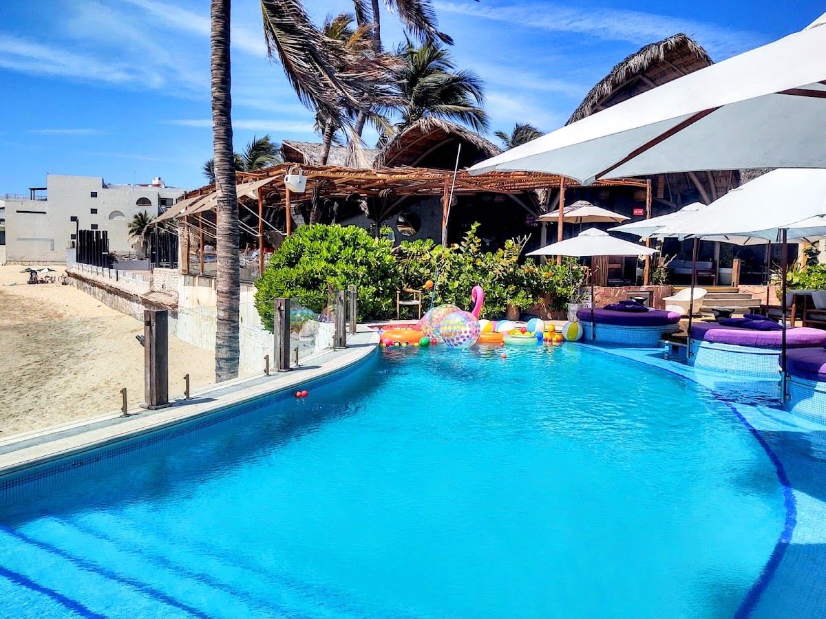 Onaki Beach Club - Club de playa 10/10🥂