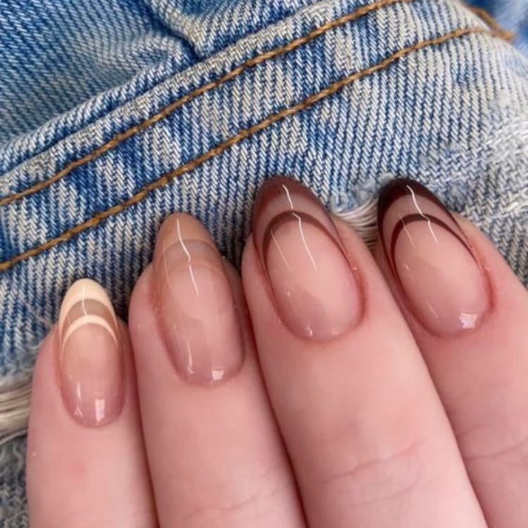 brown coaker nails 🍪🤎 - es precioso la verdad