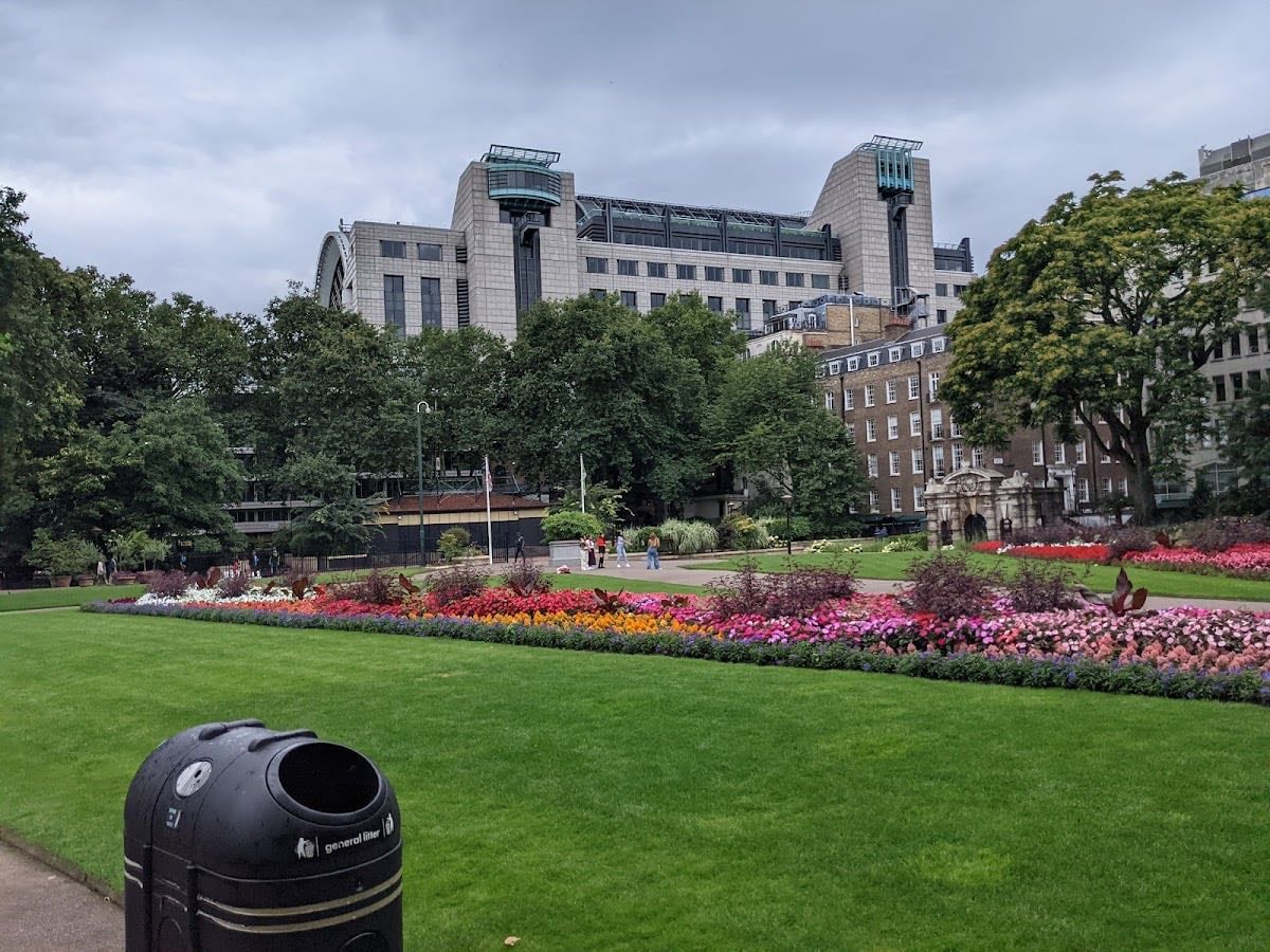 Victoria Embankment Gardens - Tulips