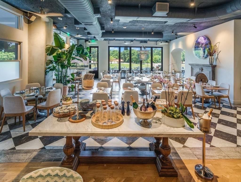 Quince Riverside