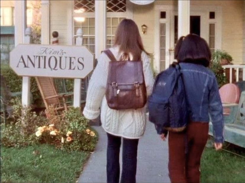 morning walks to school with fall music