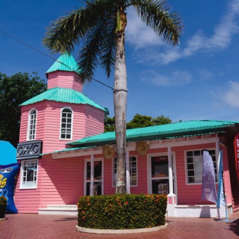 Oxxo Bahía Príncipe