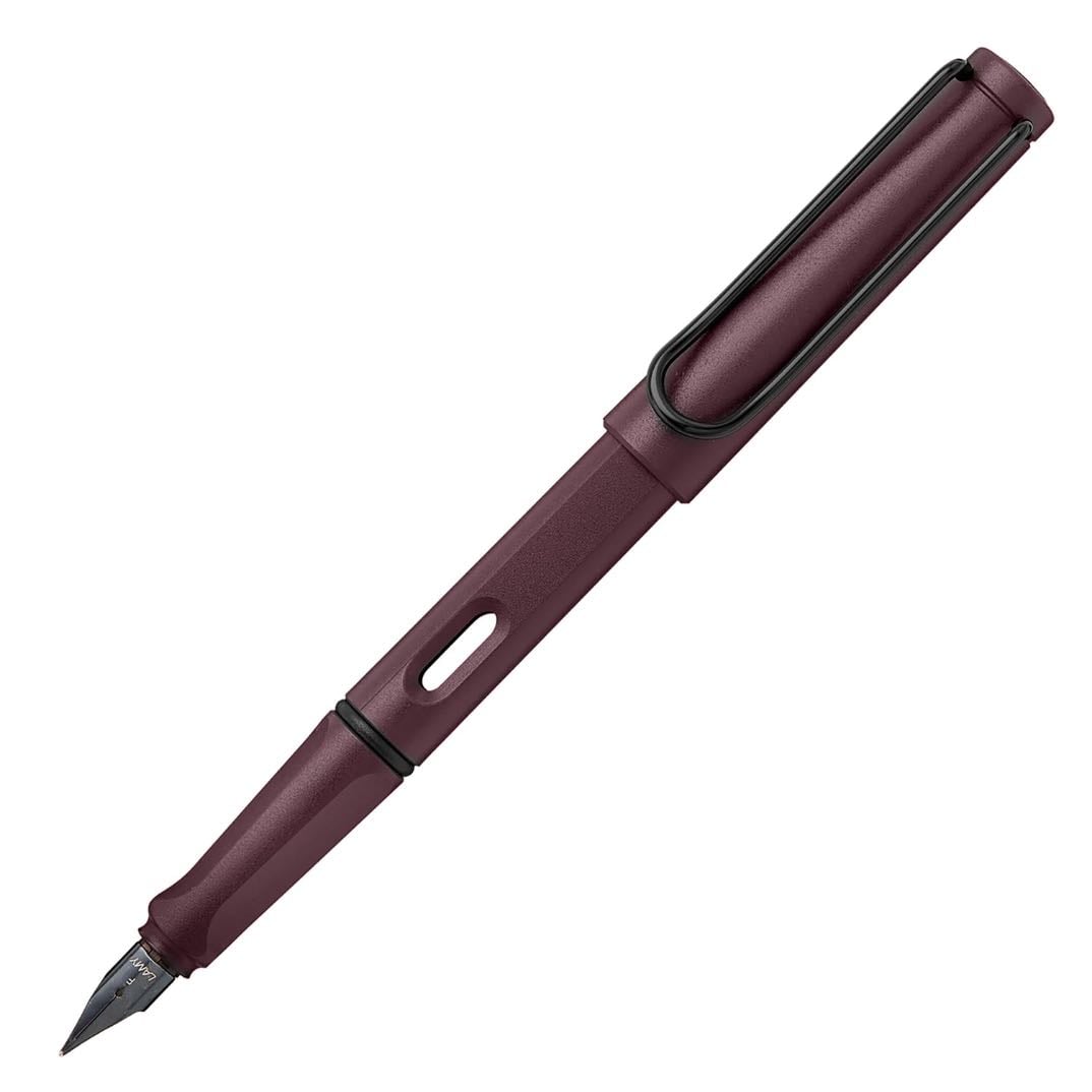 Lamy safari fountain pen - in scarlet, medium tip
