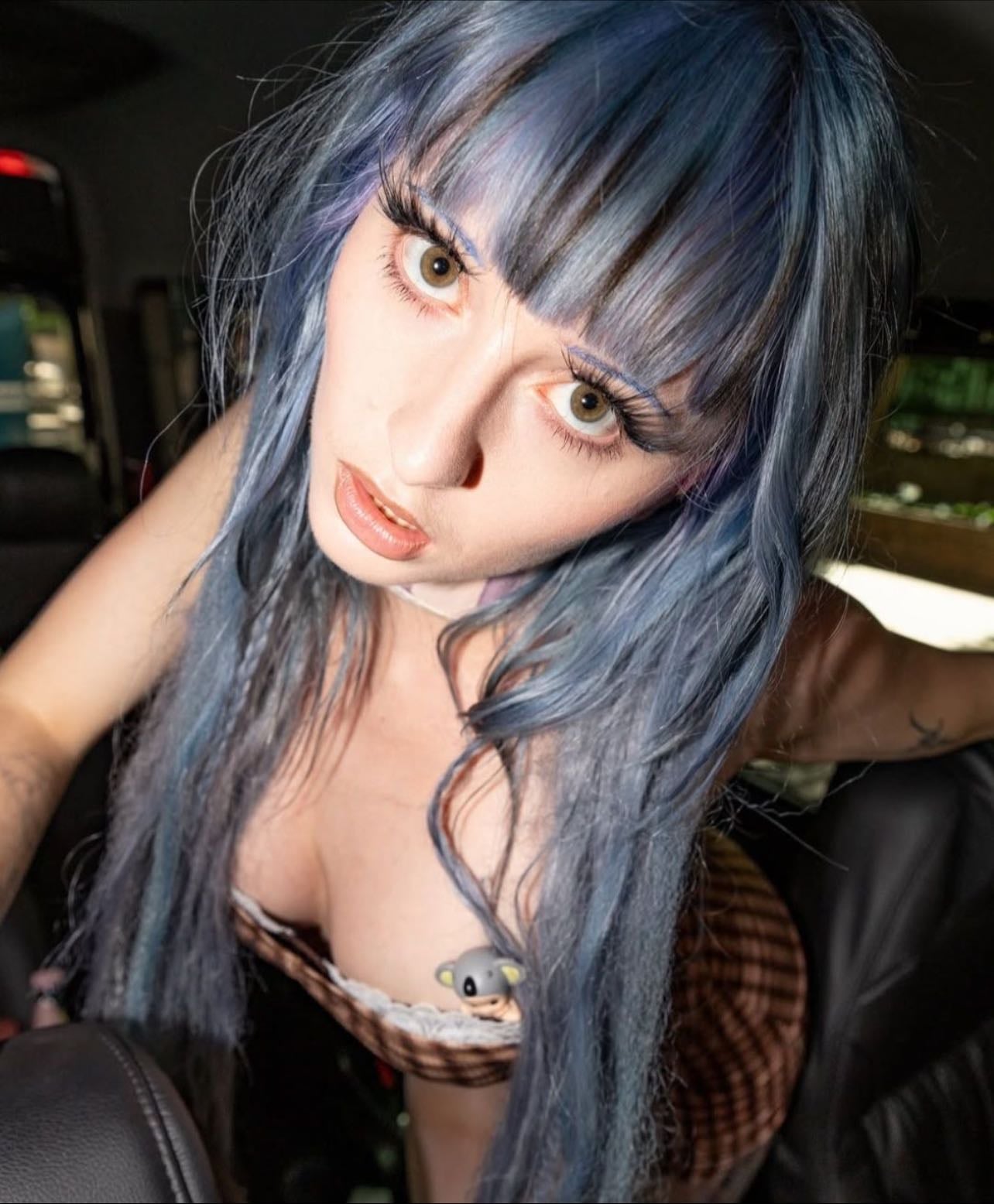 Ashnikko - Artist